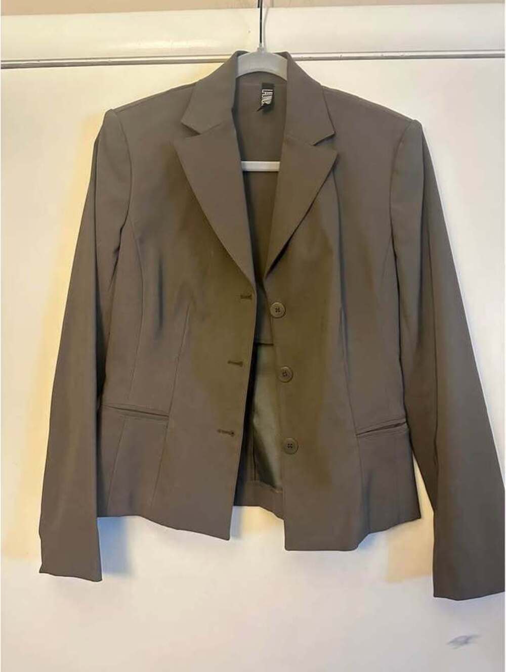 Womens size 6 brown Laundry by Shelli Segal Blazer